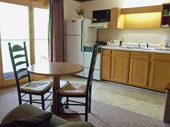 Motel Four Seasons Maggie Valley
