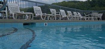 Four Seasons Motel Maggie Valley